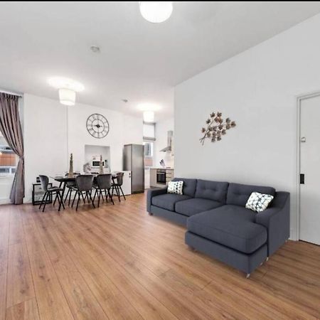 Majestic 2-Bedroom Flat In Knightsbridge-Hyde Park Kb70 London Bagian luar foto
