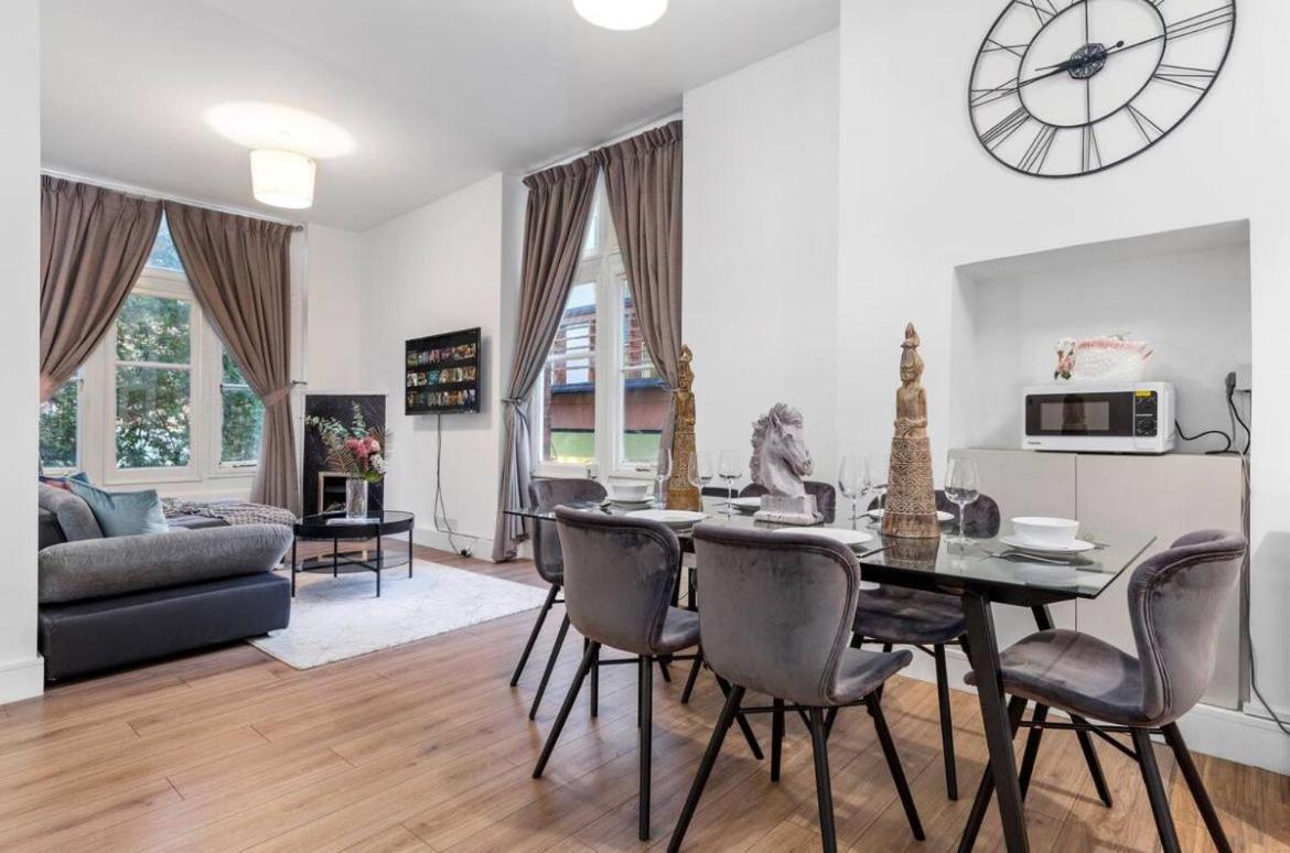 Majestic 2-Bedroom Flat In Knightsbridge-Hyde Park Kb70 London Bagian luar foto